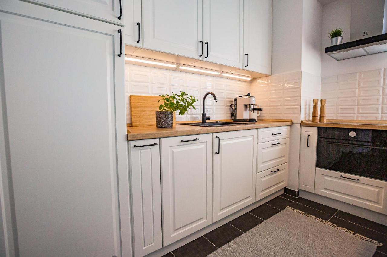 Stylish Oasis Central Apartment With Ac And Parking Budapest Extérieur photo